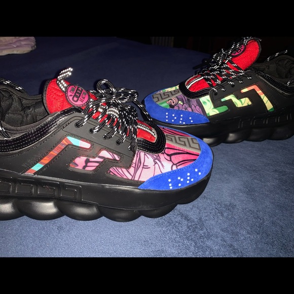 Versace chain reaction shoes (rare find) - Picture 5 of 11
